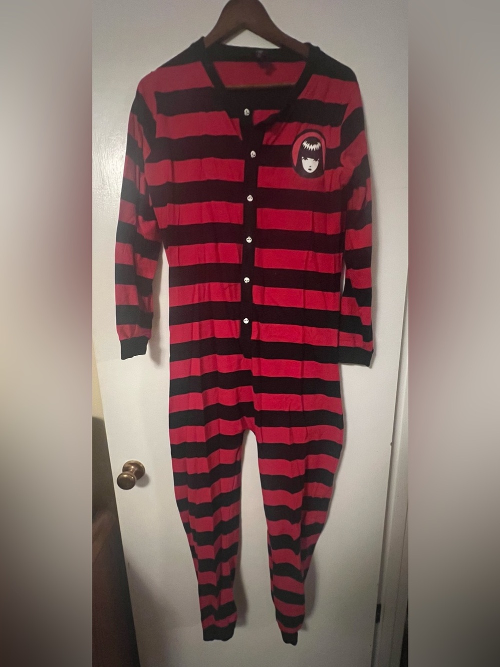 Dolls Kill x Emily the Strange Women’s XL pajamas